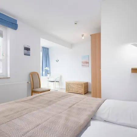Promenade 27 28 Apartment *
