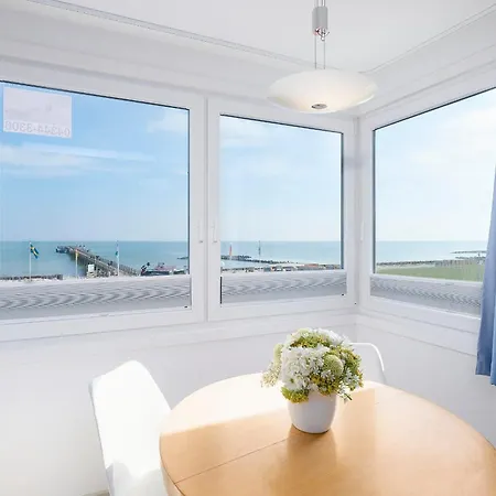 Promenade 27 28 Apartment